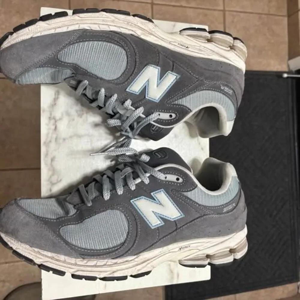 New Balance 2002R Grey Suede Mesh Sneakers Light Blue N Logo Size 13
